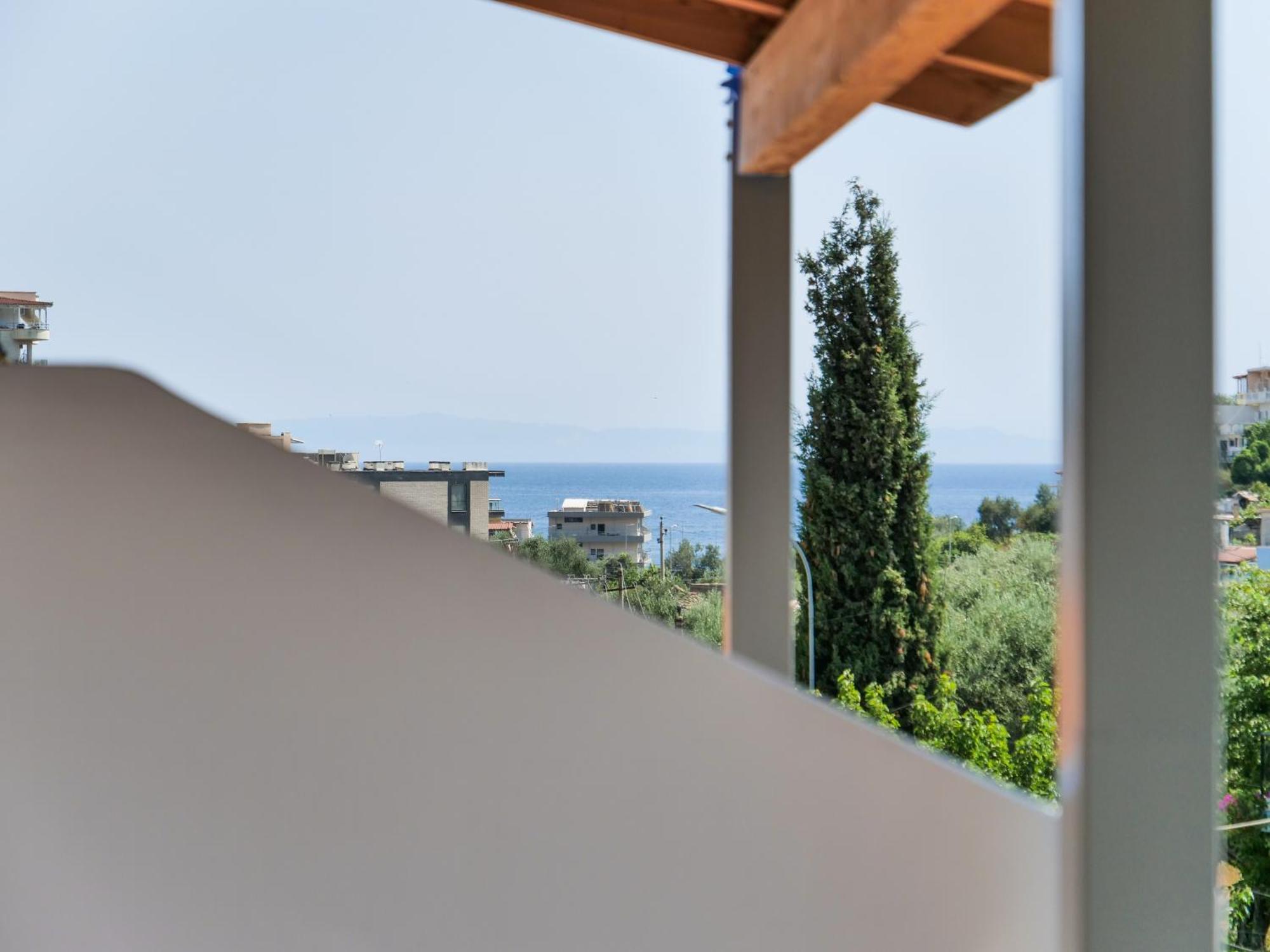 Aparthotel Orchard Retreat à Himarë Extérieur photo
