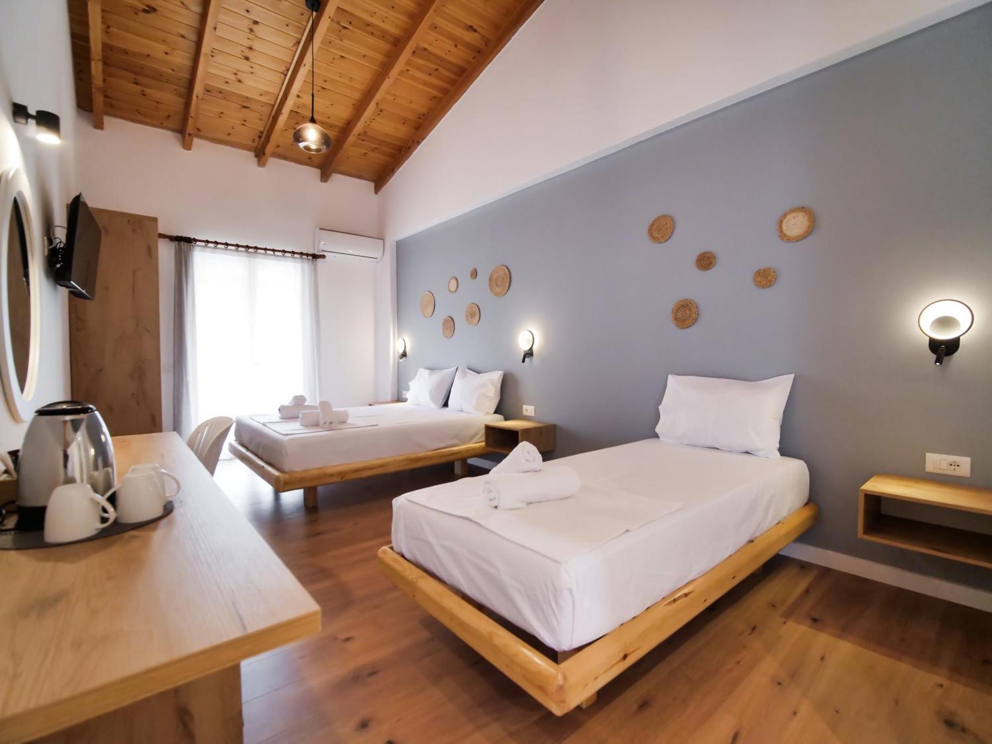 Aparthotel Orchard Retreat à Himarë Extérieur photo